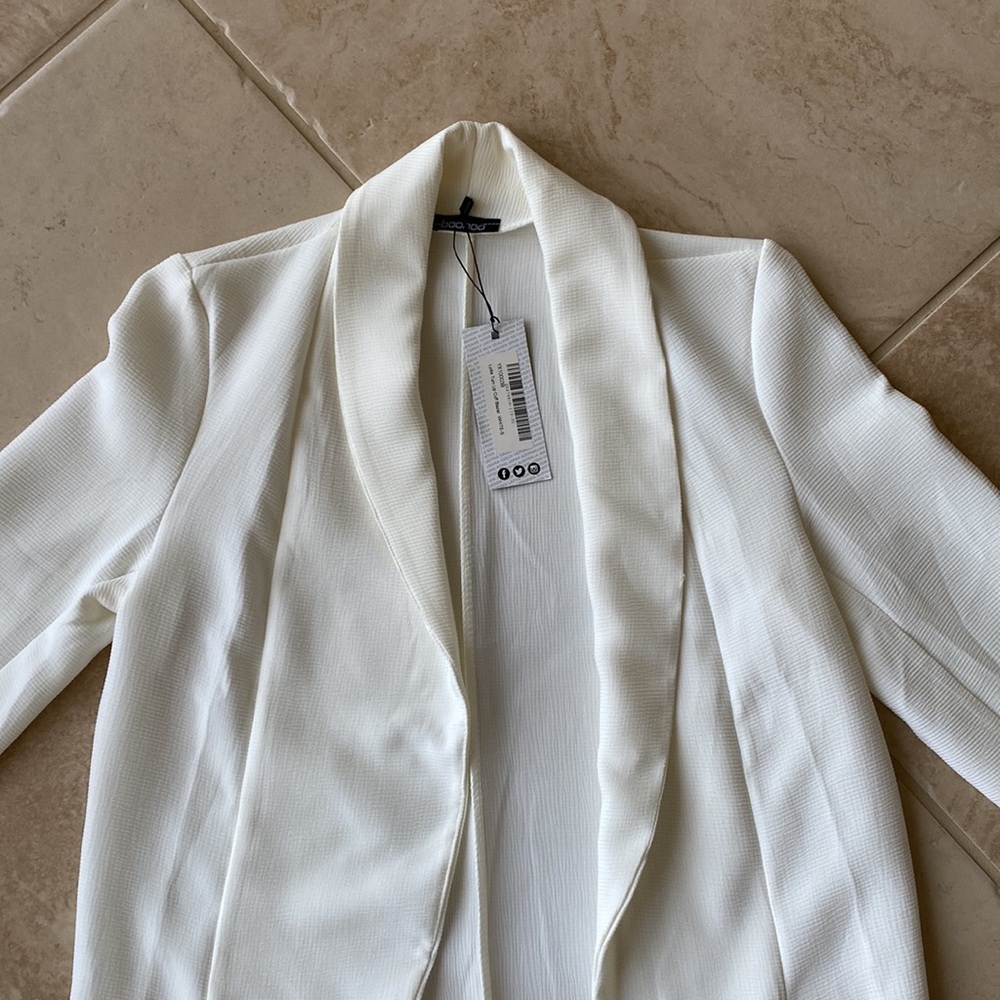 Boohoo White Blazer - Picture 3 of 3